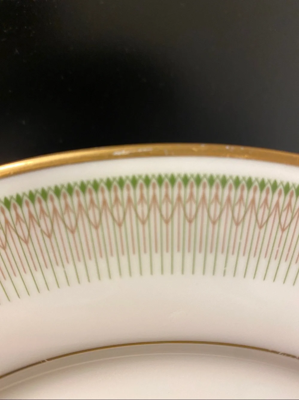 Vintage Noritake 7090 Chesterfield Dinner Plates